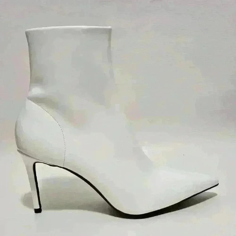 Jeffrey Campbell women’s daring vegan pointed toe booties size 5.5
